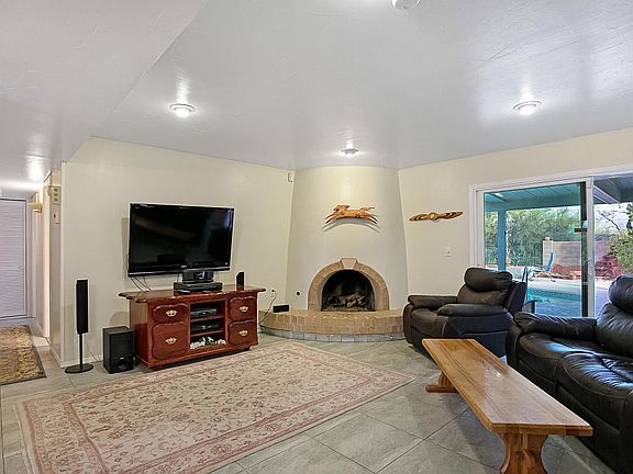 4th image of 10761 E Avenida Hacienda