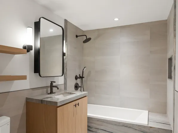 306 East 15th Street image 8 of 12