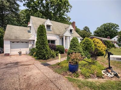 307 Deep Creek Rd, Newport News, VA, 23606