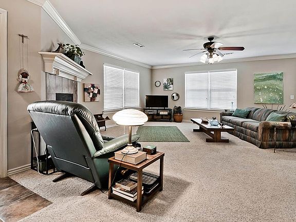 2nd image of 11012 Rose Ct