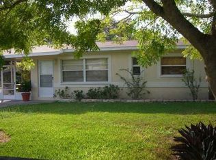 7504 91st St, Seminole, FL 33777