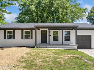3507 Calais Dr, Jeffersontown, KY 40299