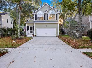 645 Fair Spring Dr, Charleston, SC 29414