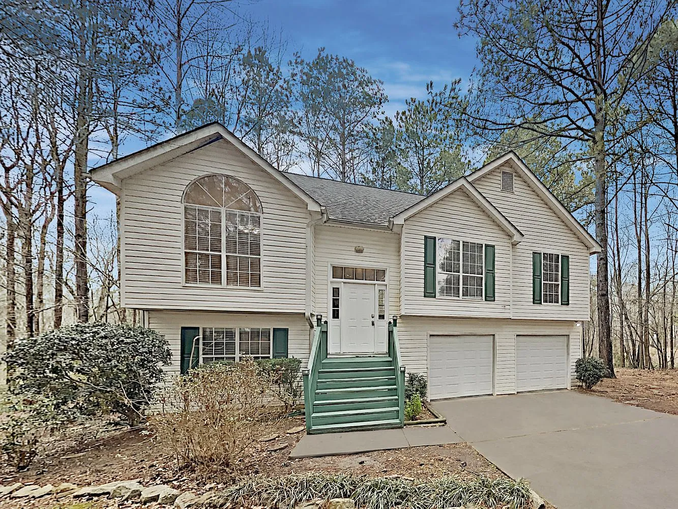 220 Country Mill Ln photo 1