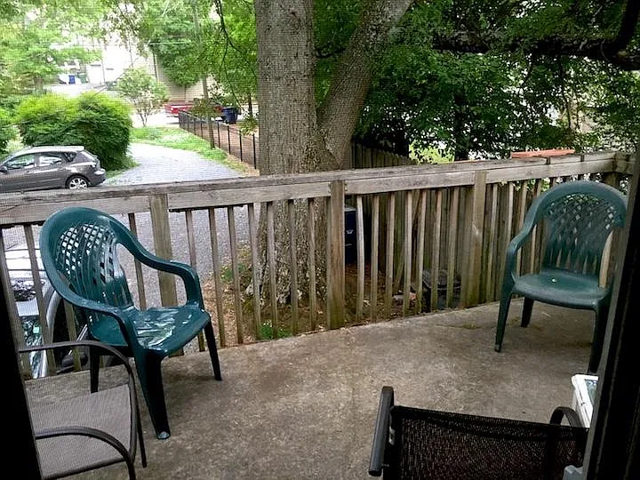 2 bed, 850 sqft, $1,625 — Photo 2