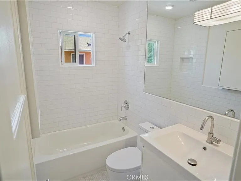 4132 Toluca Lake Ave — Photo 5