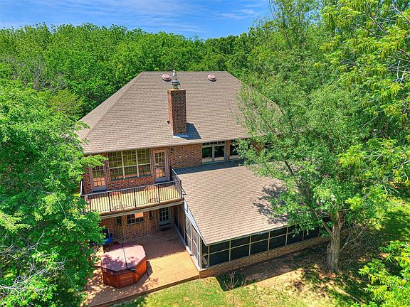4th image of 14200 Edmond Lake Dr