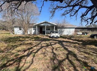 529 Oriente Dr, Pleasanton, TX 78064
