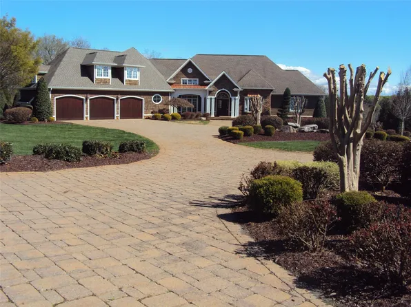 165 Tar Heel Dr, Forest City, NC 28043