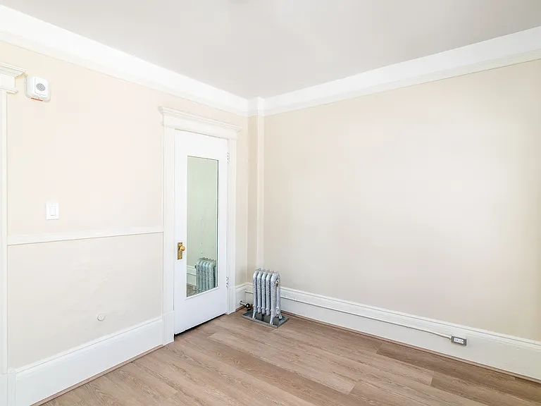 1424 Polk — Photo 13