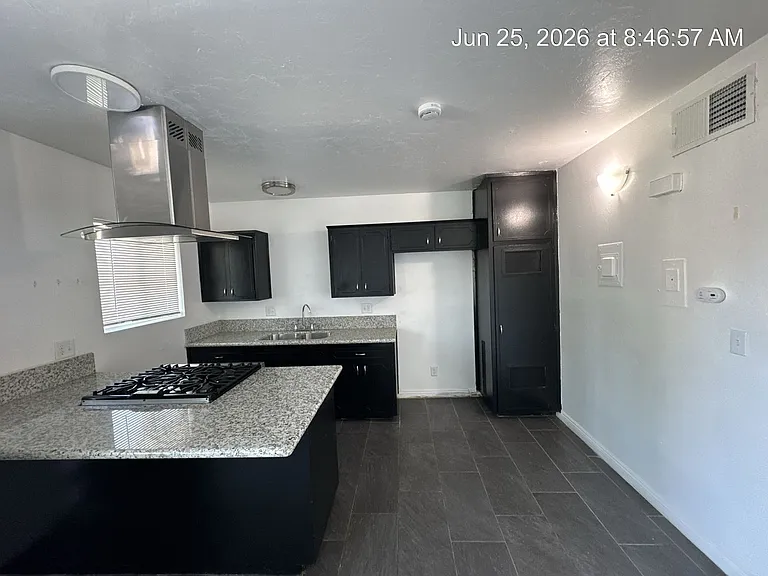 510 N Encina St #A-G — Photo 3