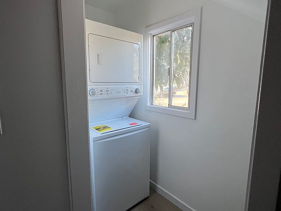 4th image of 6226 Buckler Ave Floor 1