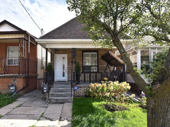 23 Amherst Ave, Toronto, ON M6E 1Z2