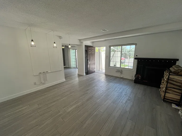 7703 W 87th Dr — Photo 3