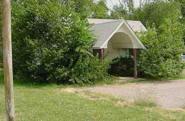 2nd image of 307 E Walnut St Lot 13