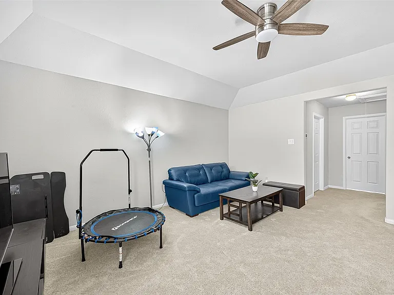 21319 Tropisea Dr — Photo 16