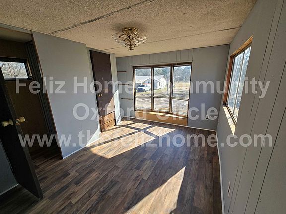 3rd image of 187 Smith St #18-7