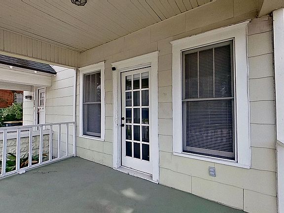 3rd image of 2025 N Laura St