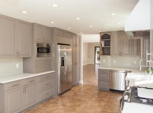 2631 W La Condesa Dr, Palm Springs, CA 92264