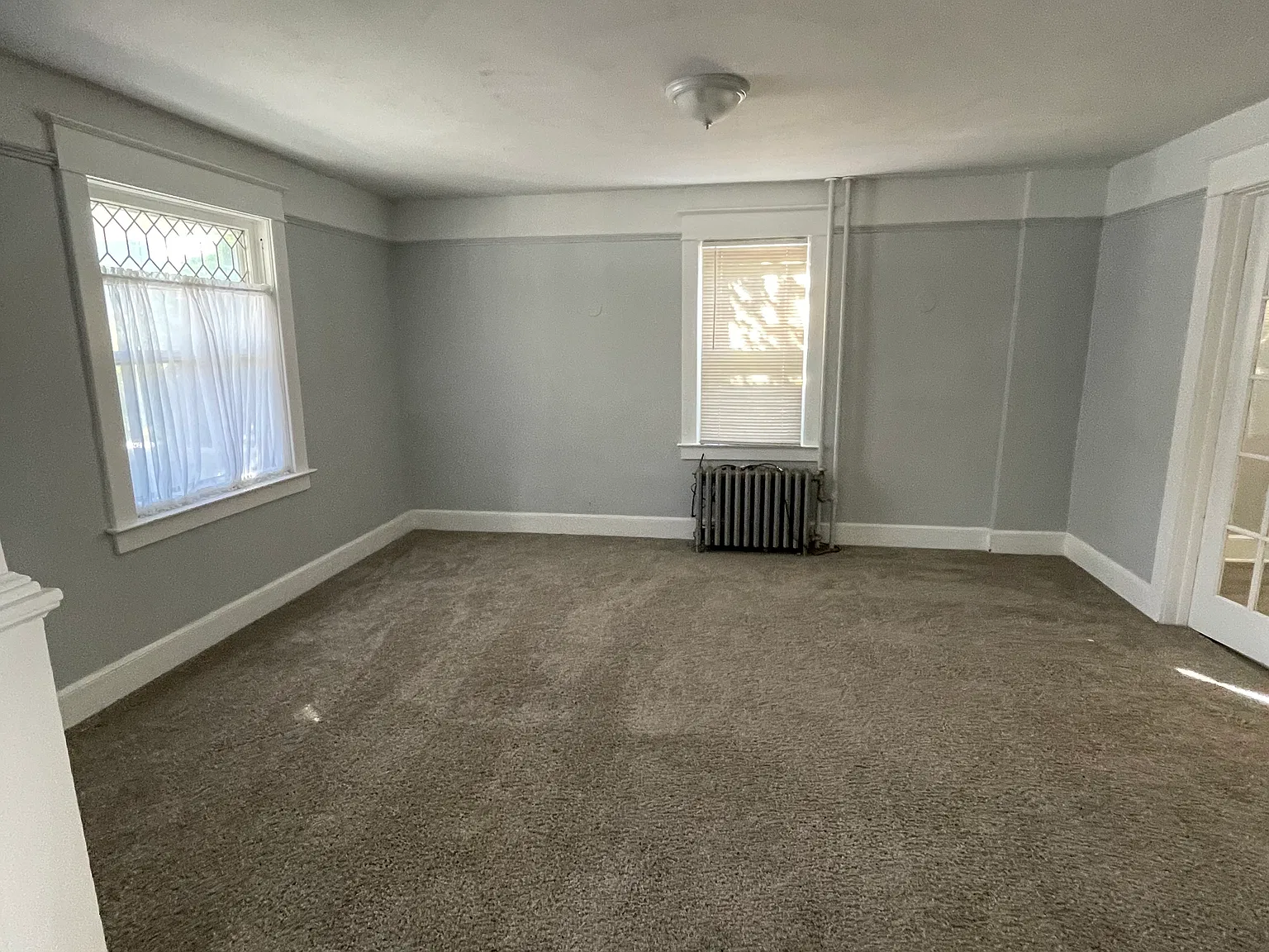 4 bed, 1700 sqft, $2,050 — Photo 3
