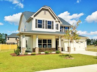 186 Windswept Dr, Raeford, NC 28376