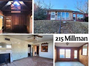 215 Millman Dr, Saint Louis, MO 63135