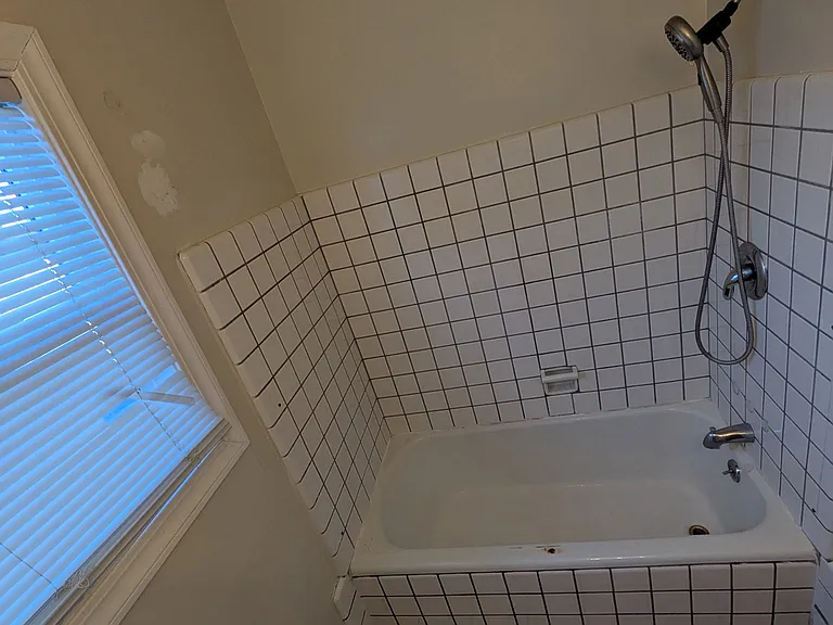 113 Revere St — Photo 6
