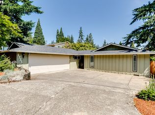 1735 McLean Blvd, Eugene, OR