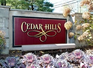 193 Brewster Rd, Wyckoff, NJ 07481