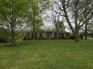 225 Kennett Rd, Old Hickory, TN 37138