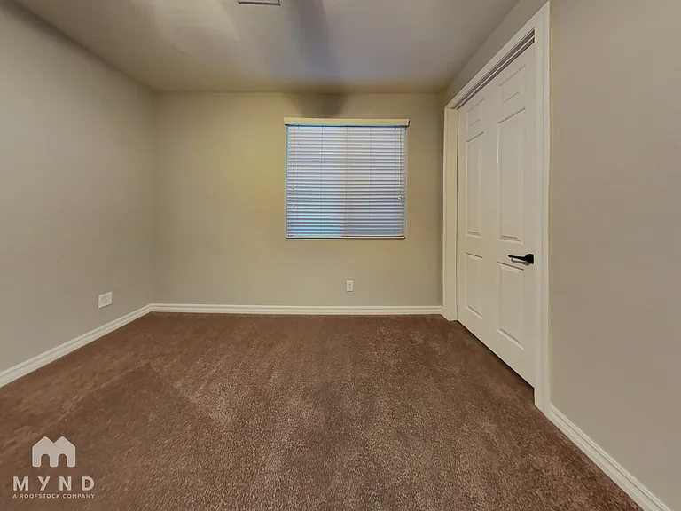 2458 E Anika Dr — Photo 11