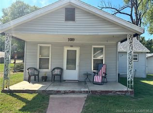 109 N Locust St, Linn Creek, MO 65052