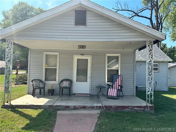 109 N Locust St, Linn Creek, MO 65052
