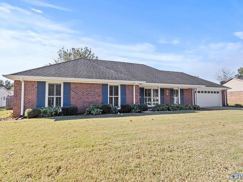 1st image of 2227 Villaret Dr SW
