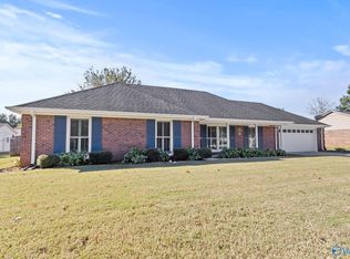 2227 Villaret Dr SW, Huntsville, AL 35803