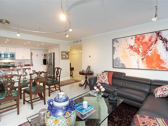 3rd image of 1408 Brickell Bay Dr APT 1015