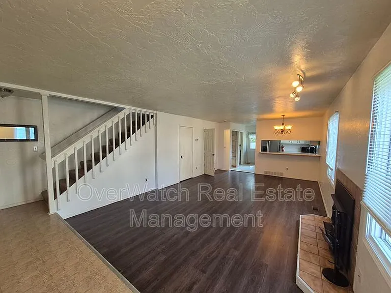 6872 Tamir Ave — Photo 1