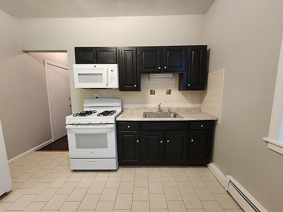2nd image of 191 Wooster St #2DD