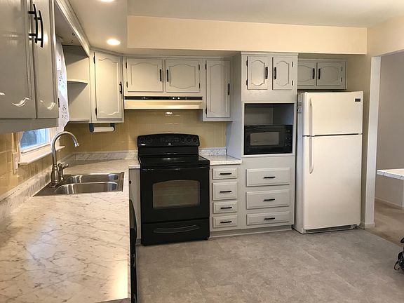4th image of 506 Bickel Dr