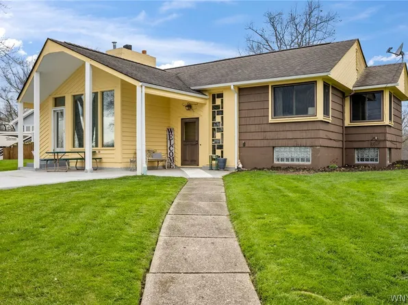 1858 E River Rd, Grand Island, NY 14072