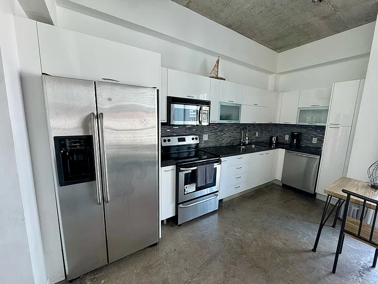 133 NE 2nd Ave #810 — Photo 42