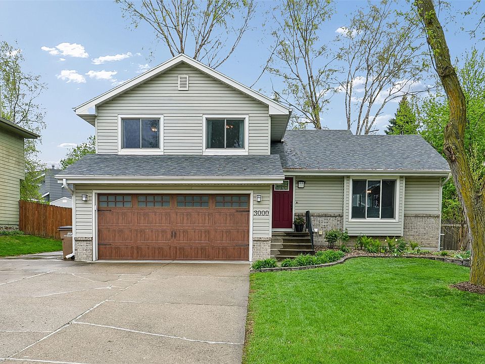 1st image of 3000 Boulder Dr
