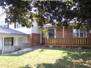 450 Cross Creek Rd, Buffalo, WV 25033