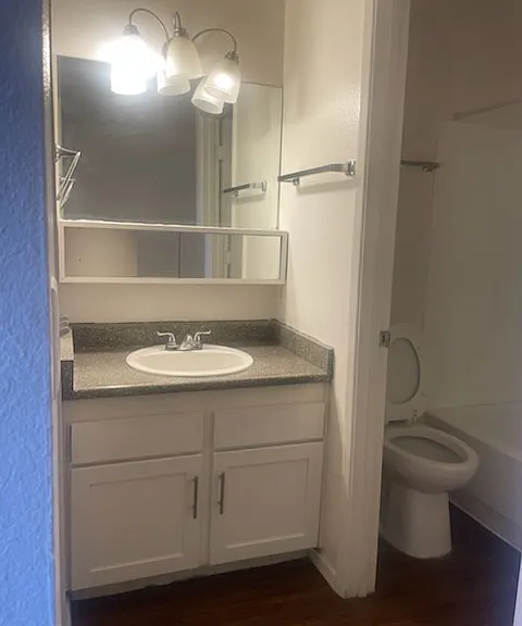 Sycamore Cove Apartments — Photo 13