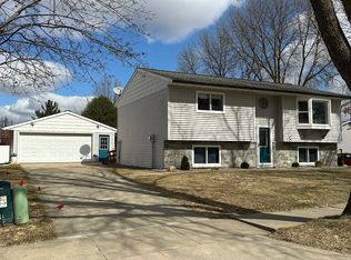 4741 Harvest Ct NW, Rochester, MN 55901