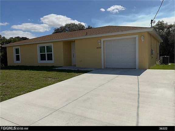 3rd image of 2069 Detroit Dr