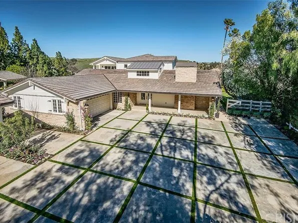 24921 Kit Carson Rd, Hidden Hills, CA 91302
