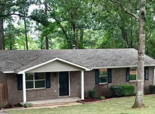 273 19th St, Calera, AL 35040