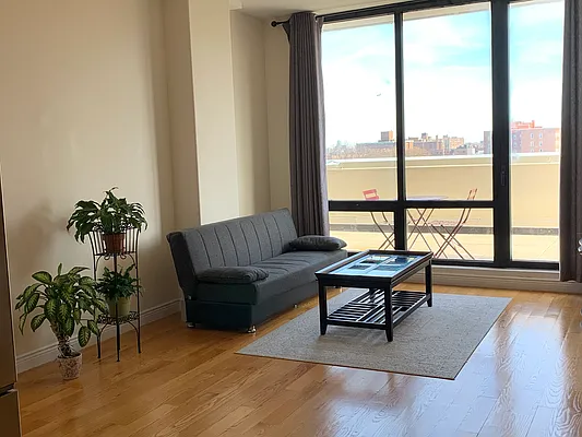 Sold by Azimuth Realty Corp | media 31