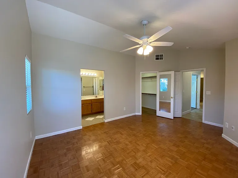 8091 Primoak Way — Photo 7